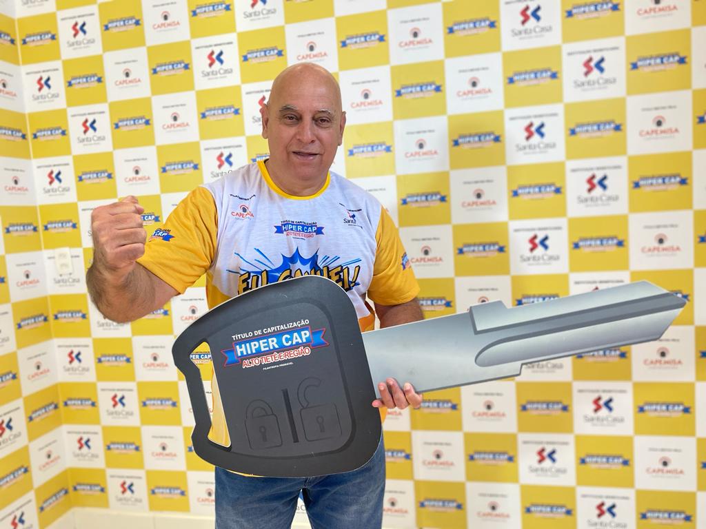 Comerciante de Biritiba Mirim ganha sozinho uma Fiat Toro zero quilômetro